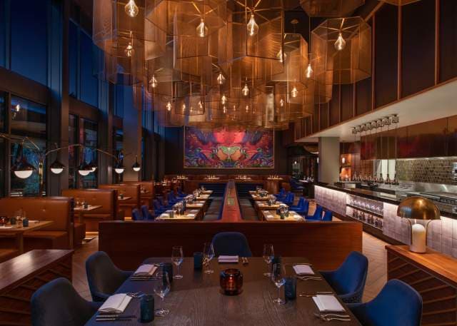 Hotels & Restaurants